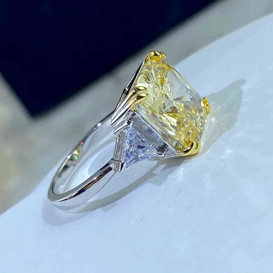 Luomansi Square Amarelo Criação Moissanite Super Flash Ring 100%-S925 Prata Big Diamond Wedding Jewelry Woman K727243M