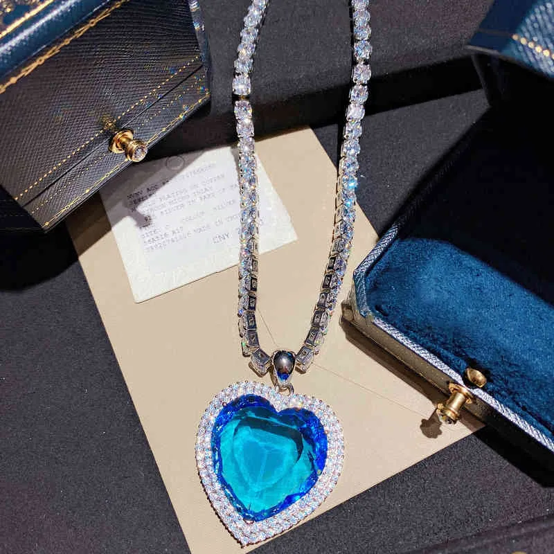 Luxury Bling Single Heart of the Sea Crystal Clean Zircon Chain Necklace for Women 925 Silver Fashion Necklace Fine Jewelry