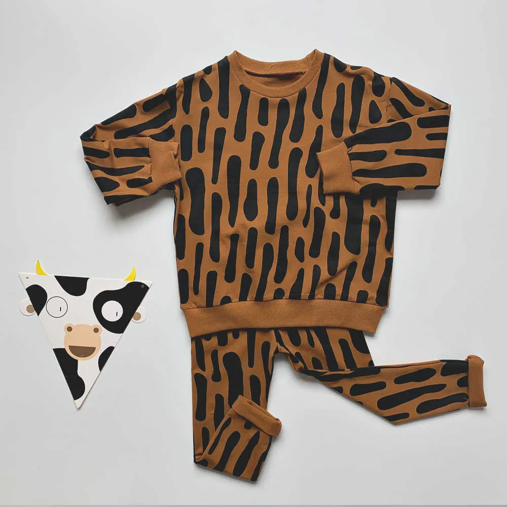 Kids Clothes Sets Autumn Long Sleeve Leopard Sweatshirt Boys Pants Set Stylish Trends Baby Girls Clothing Sport Outfit 211025