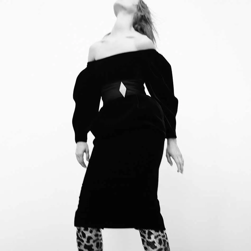 패션 세련된 블랙 벨벳 벨트 미니 드레스 포켓 디자인 우아한 다이아몬드 브로치 연예인 파티 Vestido 210527