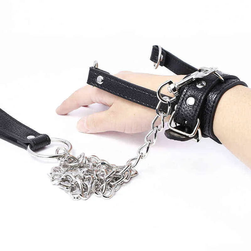 NXY sexy set cockrings BDSM Ball Stretcher With Leash Leather Cock Ring Weight Bondage Restraint Harness Strap on Penis Sex Toy for Gay Men 1123 1128