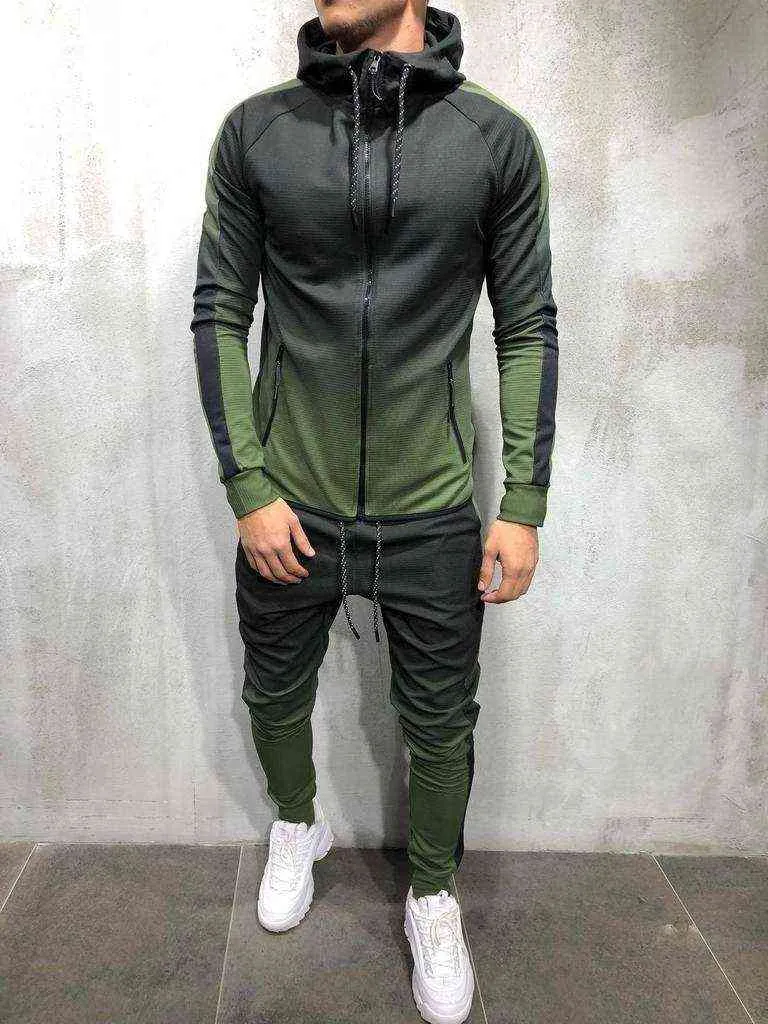 ZOGAA Mäns Sportkläder Två Piece Set Mens Casual Hooded Sports Wear Herr Tracksuit Training Sweat Suit Män Spåra kostym M-3XL G1217