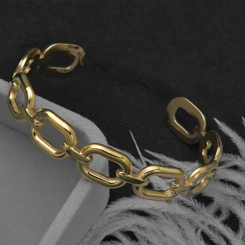 Gift for Girlfriend Steampunk New Luxury Stainless Steel Ladies Bracelet Golden Hollow Opening Junk Aesthetic Jewelry Bracelet Q0719