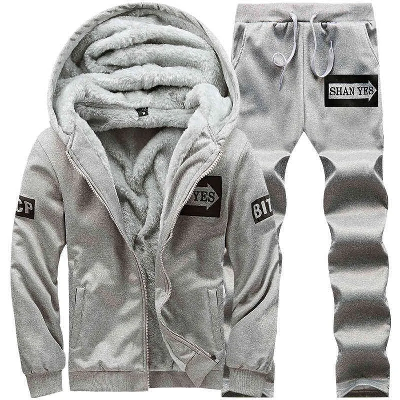 Fleece Men Vinter Set Fashion Casual Tracksuit Tjocktröja + Byxor Sportkläder Suit Män Vinter Varm Hooded OuterWear Suit 211123