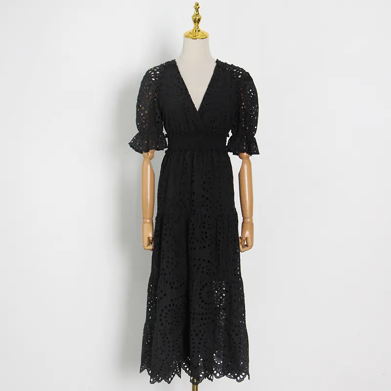 Robe noire à lacets avec nœud papillon pour femmes, col en V, manches mi-longues, taille haute, creuse, robes midi, mode féminine 210520