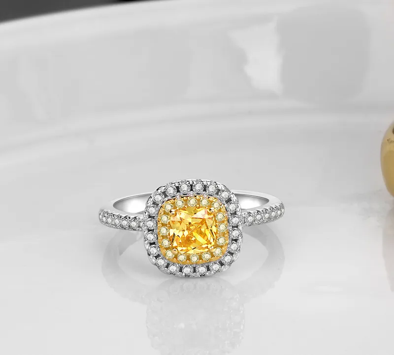 Solidny 925 Srebrny pierścień luksus 6 mm karatowy żółty cykliczny Diamond Fit Kobiet Party Fashion Jewelry J-486272N