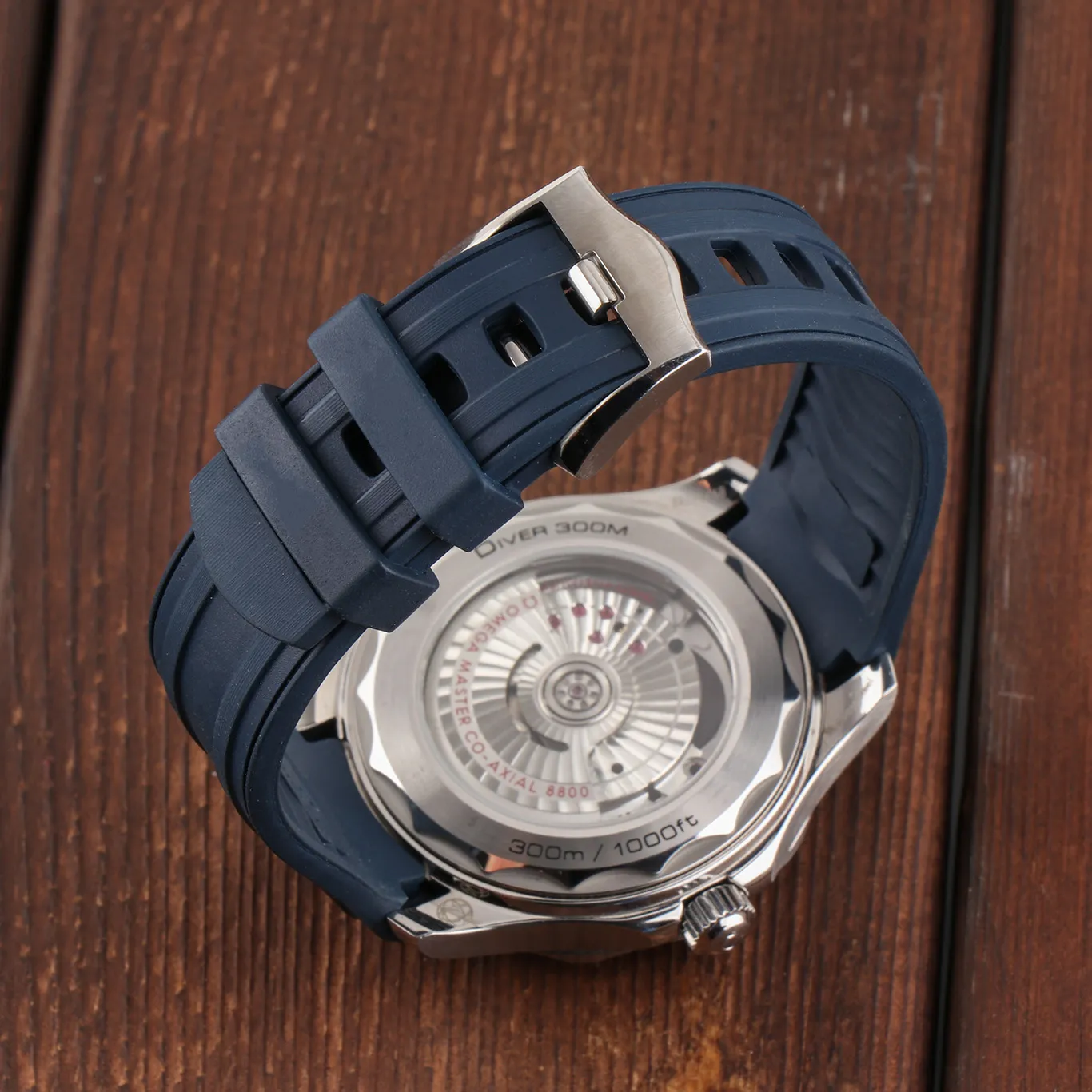 Extremidade curvada 20mm pulseira de relógio homem azul preto à prova dwaterproof água silicone borracha pulseiras pulseira fecho fivela para omega sea master 3313