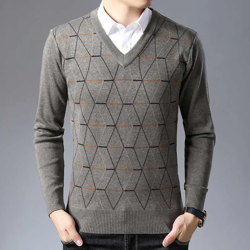 Mode Marke Pullover Für Herren Pullover V-ausschnitt Slim Fit Jumper Stricken Dicke Warme Herbst Koreanische Stil Casual Kleidung Männer 210909