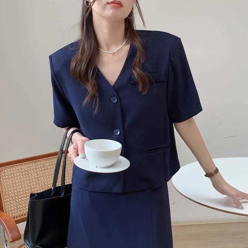 Feminin minimalistisk korta ol prom stilig elegant chic high street korta ärmar lös all-match office lady blazers 210525