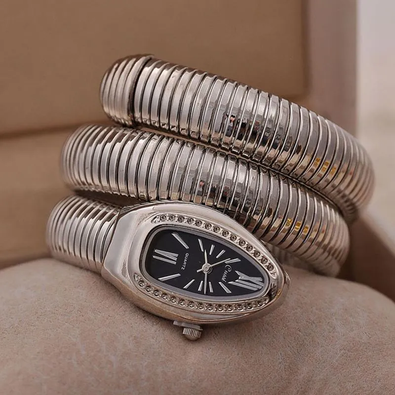 Armbanduhren Coole Schlange Armreif Uhren Frauen Mode Unendlichkeit Armband Uhr Mädchen Marke Quarzuhr Religios Reloj Montre Femme258t