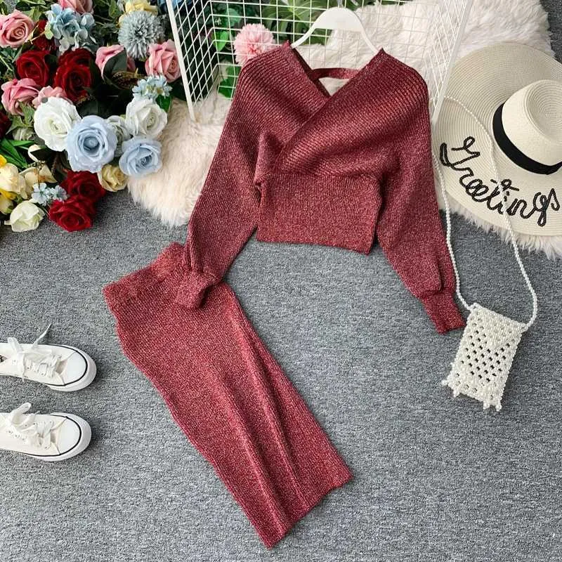 Women's high waist bright silk knit bag hip skirt two-piece fashion V-neck sweater bat sleeve two-piece Women's Sets GD123 210730