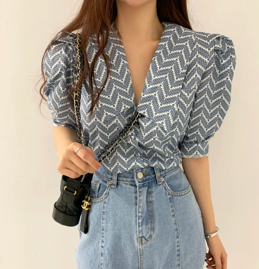 Vintage gestreifte koreanische Bluse Frauen Puffärmel lose Sommer Top Damen Shirt Mode Kleidung 210427