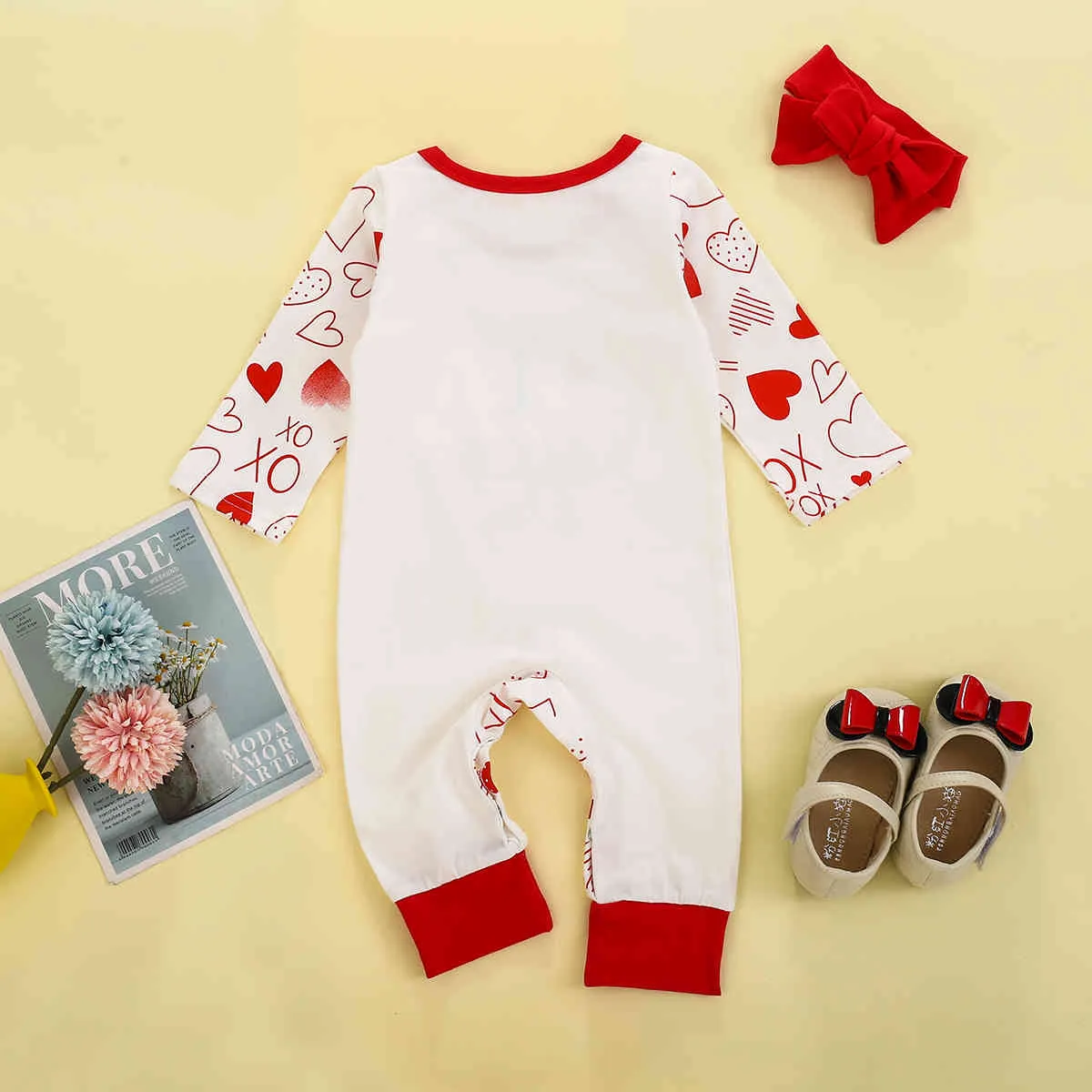 0-24M My 1st Valentineus Day born Infant Baby Girls Jumpsuit Long Sleeve Red Heart Romper Cute Clothes 210515