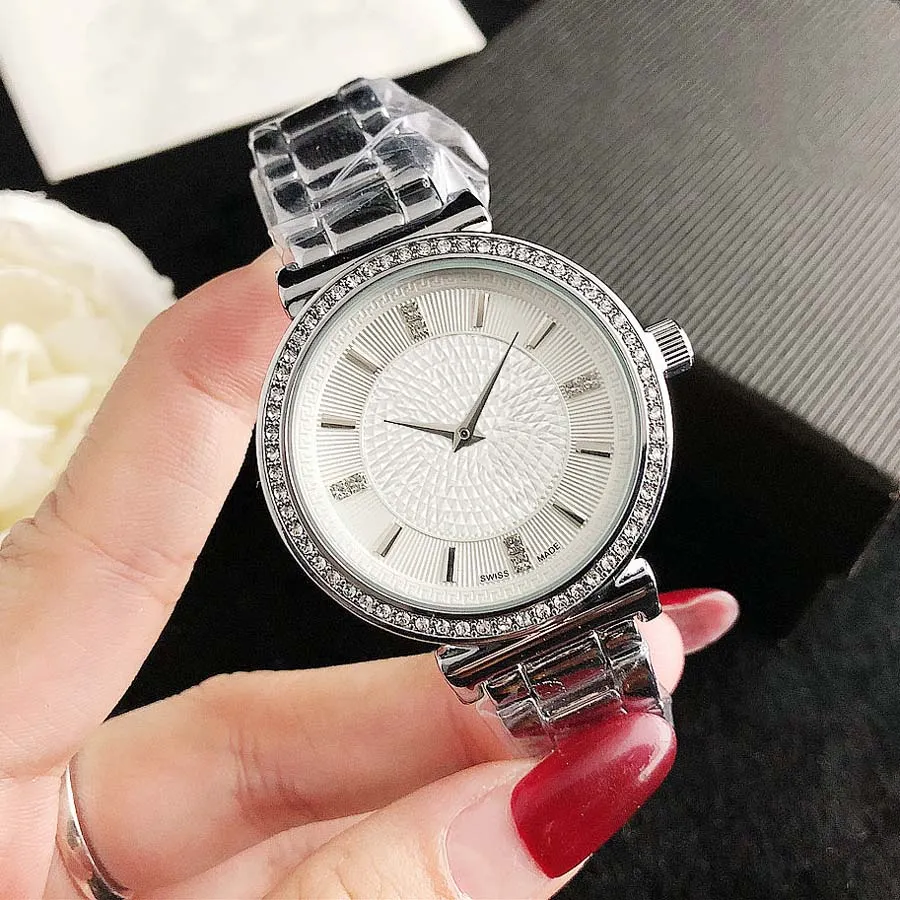 Montres de marque pour femmes et filles, Style tête de cristal, bracelet en acier et métal, montre-bracelet à Quartz, VE 502676