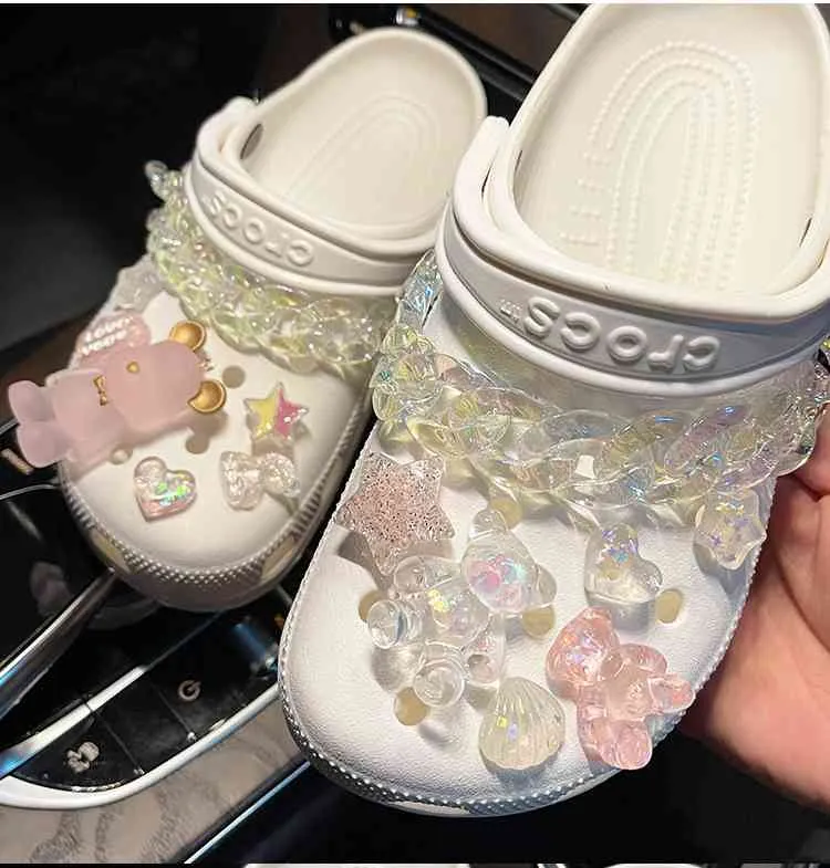 Crocses Charms Diseñador DIY Cadena y oso rosa Zapatos de estrella en forma de corazón Decaration para Croc JIBZ Zuecos Niños Mujeres Niñas Regalos 308i