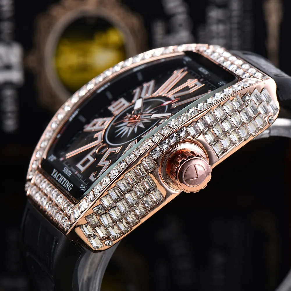 Hoge kwaliteit Iced Out Herenhorloges Quartz uurwerk Diamond Case Horloge Herencollectie V45 Rubberen band Rose Gold Casual horloge 317C