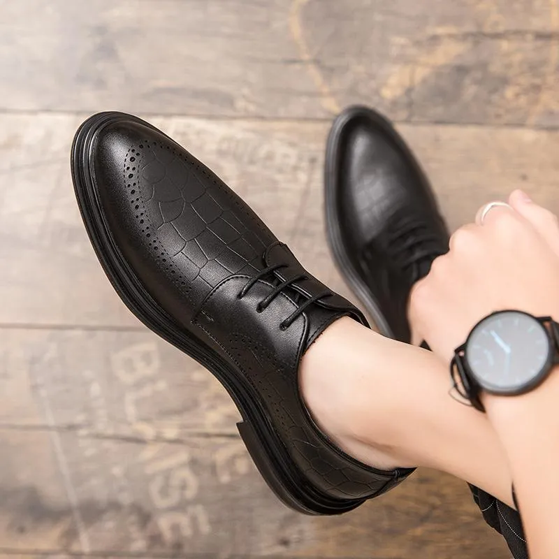 Män klänning skor italiensk lyx minimalistisk sko design läder krokodil mönster bullock carving topp läder bröllopsfest mode loafers stor storlek: US6.5-US12