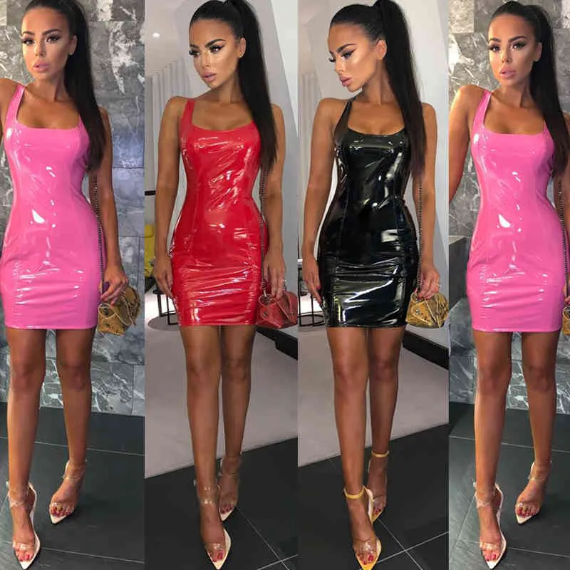 Vrouwen Potlood Jurk Zomer Mode Sexy Dames PU Leer Bandage Bodycon Strap Mouwloze Party Mini Zwart Roze Rood Clubwear 210522