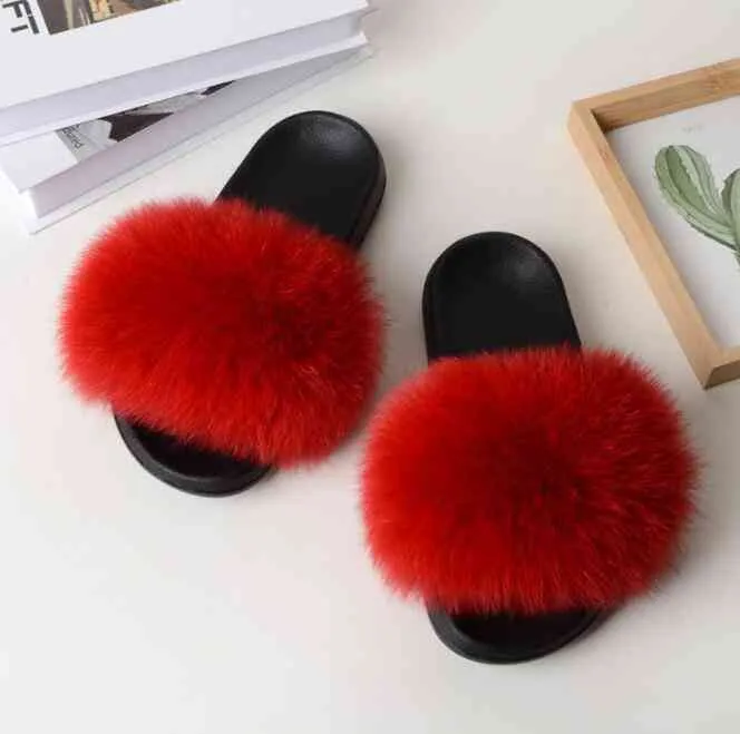 Extra Large Fur Slippers Real Raccoon Fur Slides Flat Flip Flops Beach Designer Sandals Cute Plush Hair Furry Shoes Woman Q0508