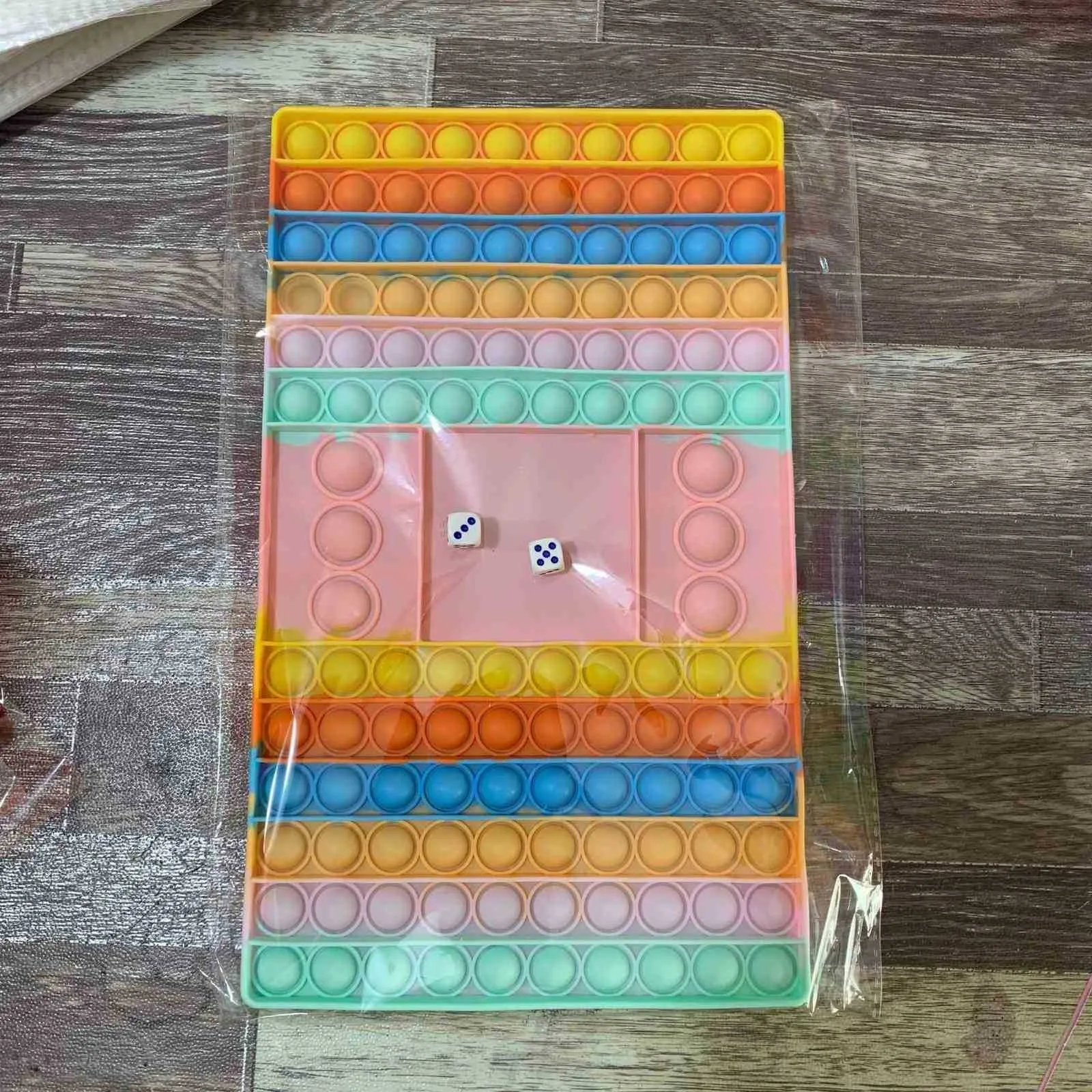 Super grote maat Rainbow Pioneer Schaakbord Pers Fidget Speelgoed Kinderen ouder-kind Push Poppers Bubbels Siliconen Tafelblad Toy Game G91APNC
