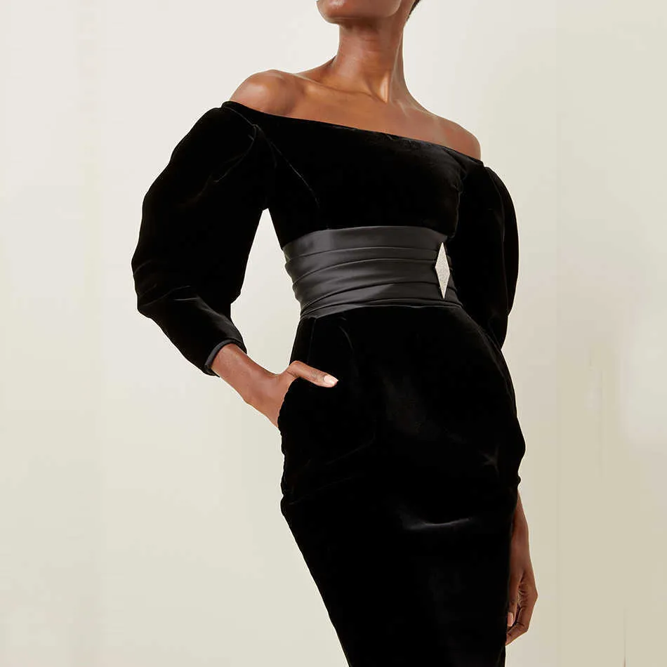 패션 세련된 블랙 벨벳 벨트 미니 드레스 포켓 디자인 우아한 다이아몬드 브로치 연예인 파티 Vestido 210527