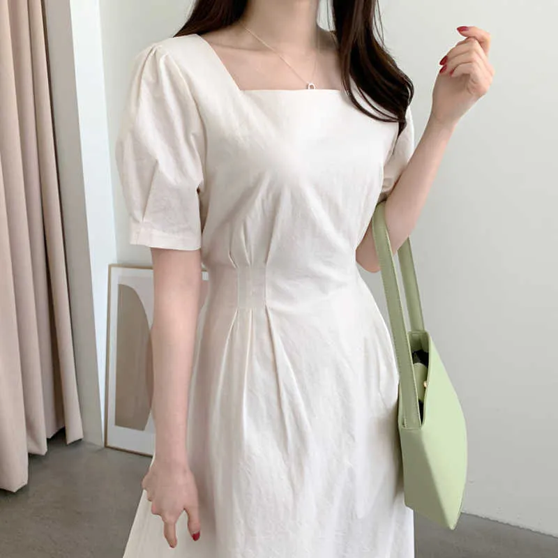 Vestido de mujeres Korejpaa Corea Summer elegante Collar Square Plaated Carril Plisado Color sólido Manga de burbujas Vestido 210526