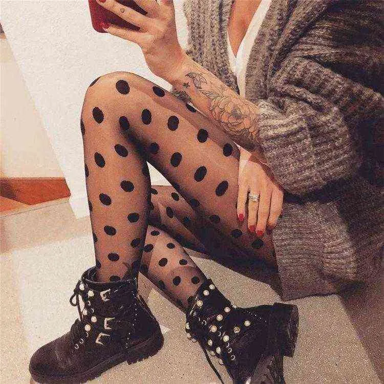 Hot Dot Patterned Women Pantyhose Fashion Sweet Girl Black Sexy Tights Female Stocking Transparent Silk Tights Y1130