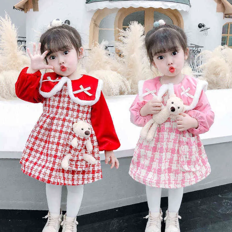 Bébé Fille À Carreaux Robe D'hiver Avec Mignon Ours Velours Chaud Filles Enfants Princesse Robes Enfants Robes Anniversaire Nouvel An Vêtements G1129