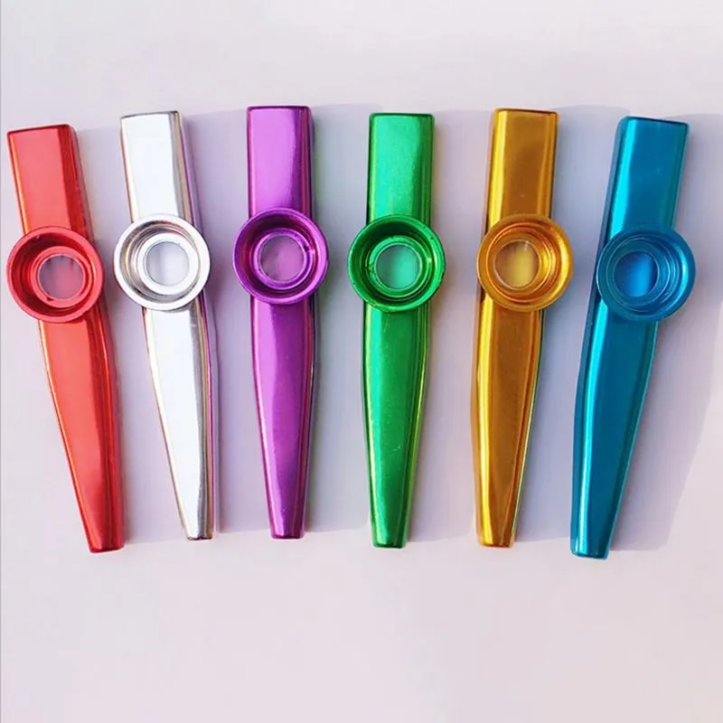 Sacos de armazenamento 24-Pack Metal Kazoos com Kazoo Flauta Diafragmas 6 Cores Bom Companheiro para Ukulele Violino Guitarra Piano258t