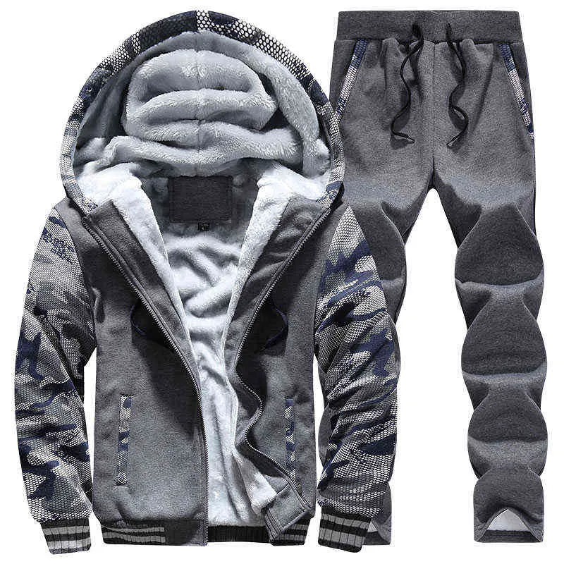 Men's Hoodies Tracksuit Winter Fleece Camouflage Suit Warm Velvet Sweatshirt Brand Clothing Men Set Jacket+Pants Blue 211230