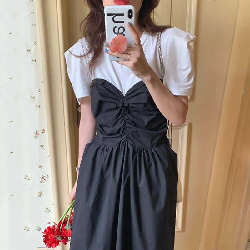 Korejpaa Women Dress Summer French Temperament Contrast Color Stitching Fake Two-Piece Pleated Slim Short-Sleeved Vestidos 210526