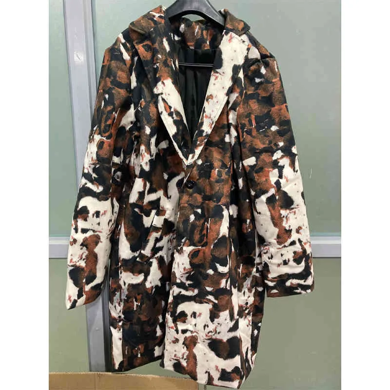 Camuflaje Trench Coat Hombres Chaqueta larga para hombre Casual Suelto Cálido Inglaterra Estilo Abrigos Abrigos de un solo pecho Abrigos 210524