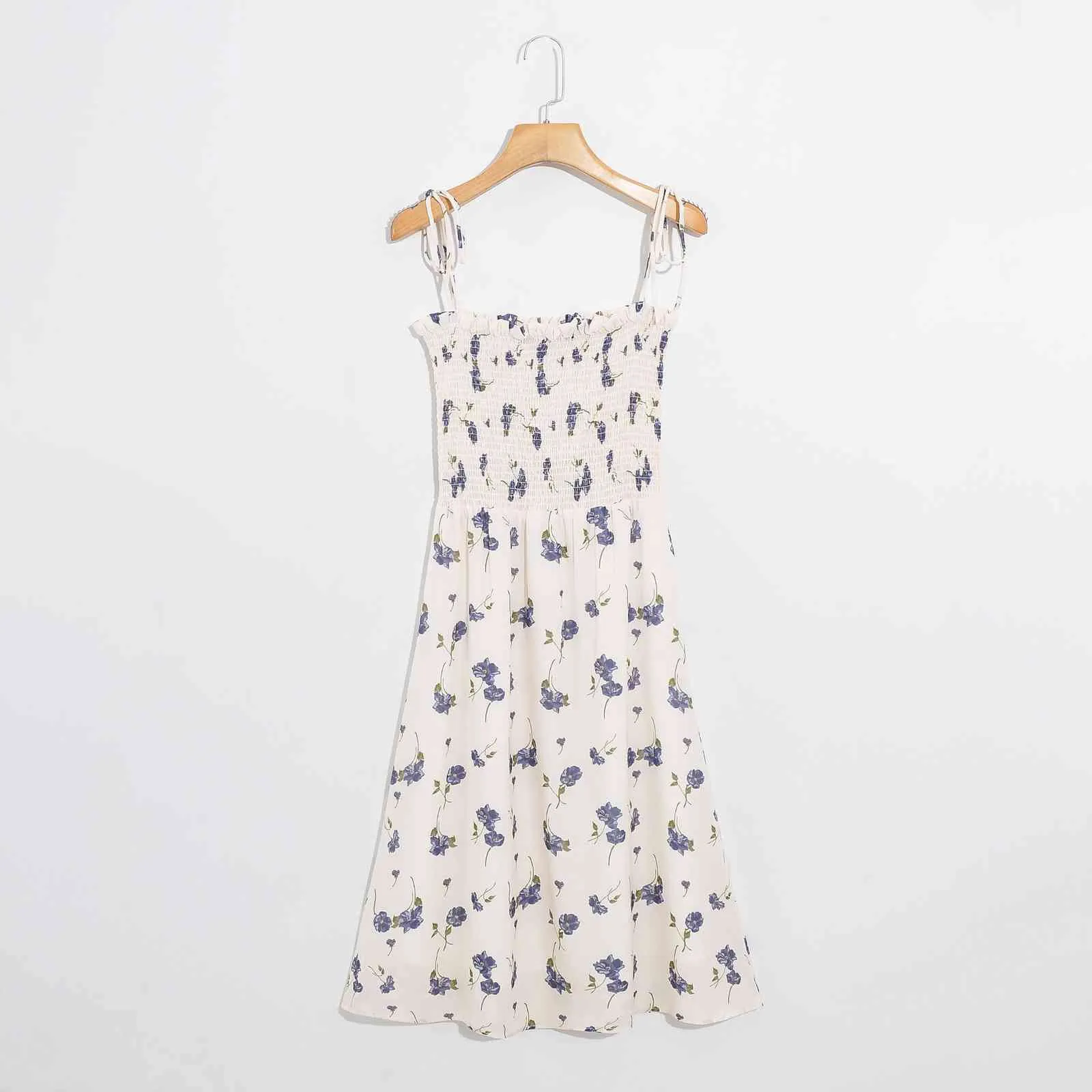 Retro Elegant Elastic Body Long Sling Dresses France Fresh Leaves Floral Print Vintage Women Summer Dress Holiday 210429