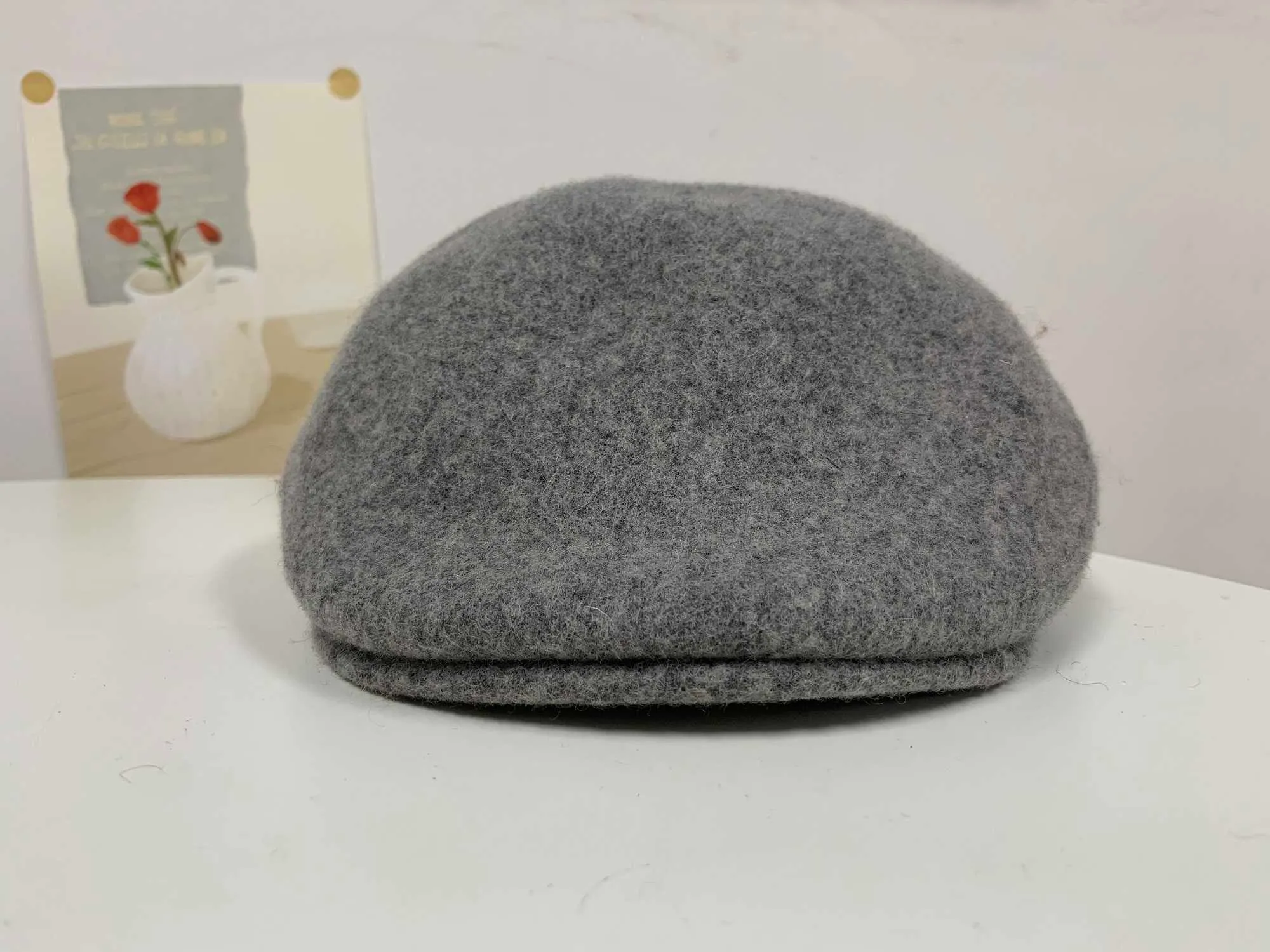 Japanskt litet huvudomkrets Kangol Kangaroo Anti-Wear Wool Beret Kvinnlig Autumn och Winter England Retro Wild Forward Hat Q07229V