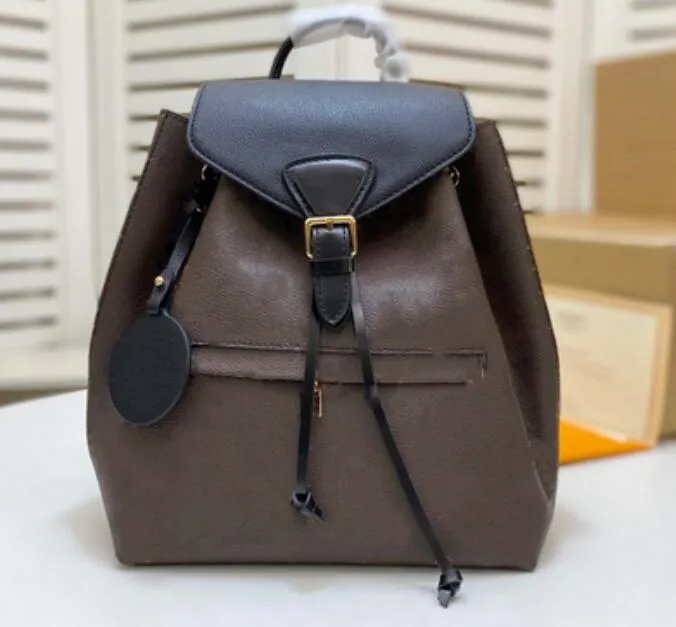 2021 Newest Style Women Backpack Travel Womens Backpacks Designer outdoor Pack Brand Handbag Branded Handbags Oxidizing Purse277J