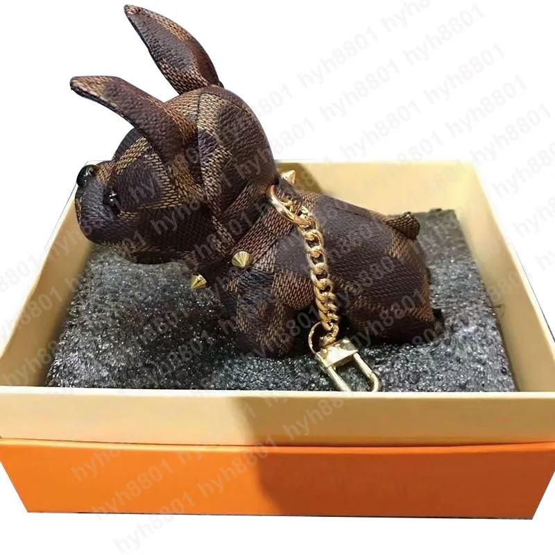 2021 Keychain Bulldog Key Chain Brown Flower Leather 남자 여자 핸드백 가방 수화물 액세서리 애호가 자동차 펜던트 244A와 7 색상