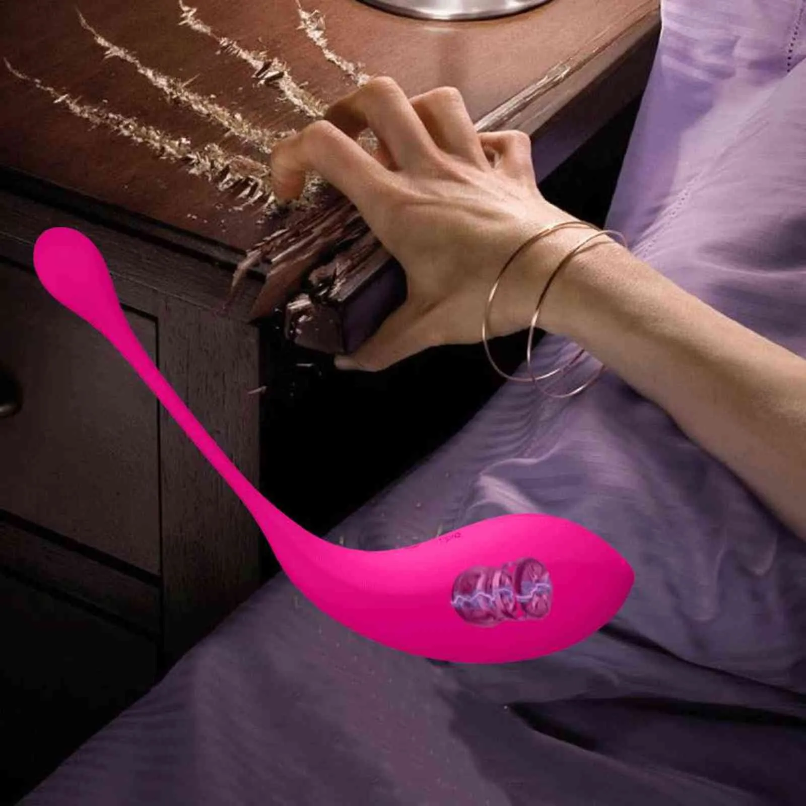 NXYVibrator Télécommande sans fil Oeuf vibrant Femelle Portable Puissant Vibromasseur Point G Amour Saut Sex Toys Marchandises pour Adultes 18 Femmes 1123