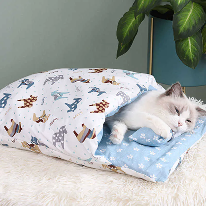 Cat Sleeping Bag Cuddle Cave Bed Dog Beds Winter Self-Warming Pet House with Pillow Japanese Futon for Puppy Small Kitten Dogs 210722