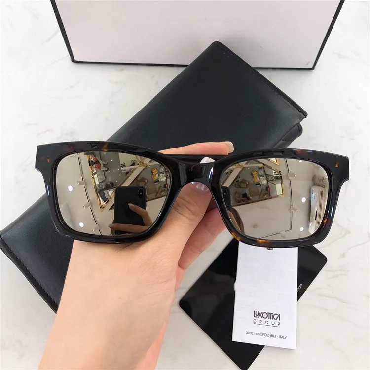 Zhou xun xin zhilei même plaque carrée lettre de soleil Lunettes de soleil anti ultraviolet CH54179609185