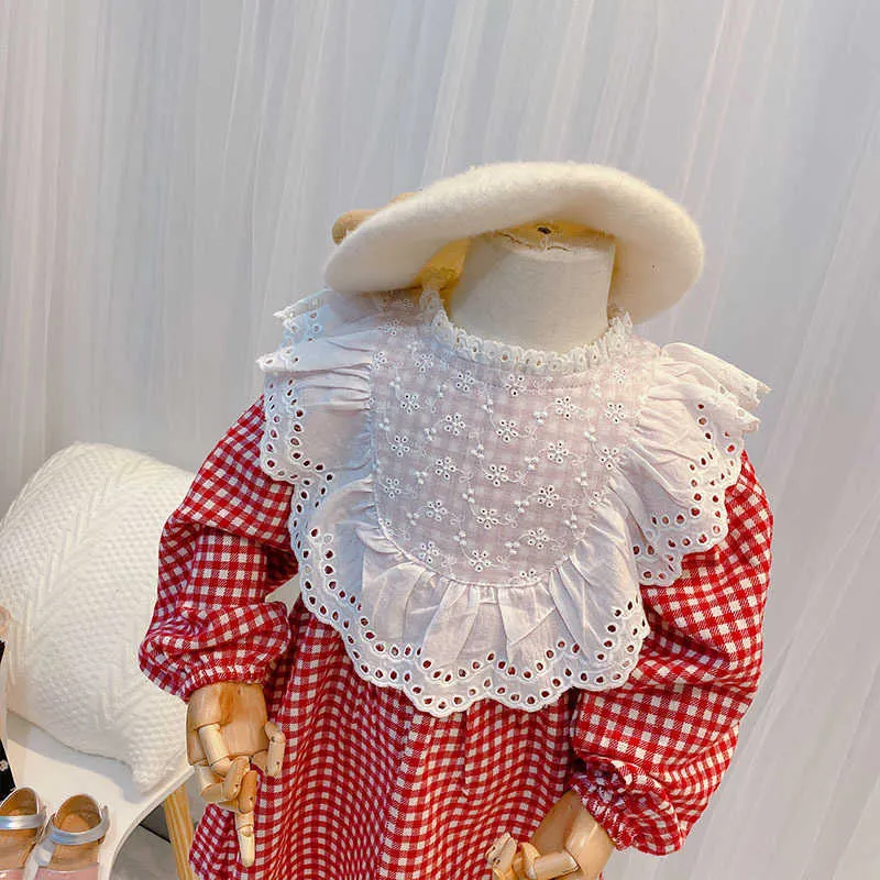 Girls' Dresses Children'S Wear Autumn Style Baby Kids Girls Retro Gentle Hollow Flower Ears A Version Plaid Dress 210625