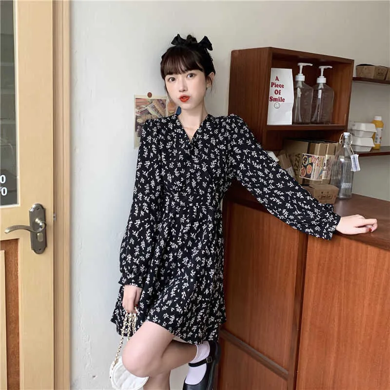 Printemps Robe Femmes Plus La Taille Imprimer Col En V Féminin Style Coréen Élégant Loisirs Collège All-match À La Mode Ins Doux Conception Chic Y1006