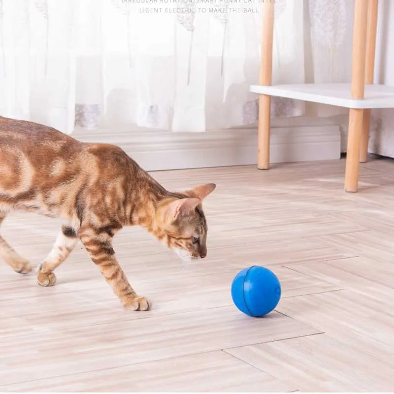 Smart Interactive Cat Toy LED lampeggiante Palla auto rotante Cat Kitten Pet Luminous Ball 210929