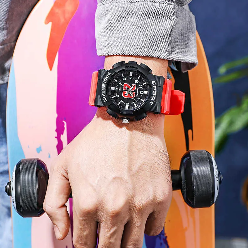 カラフルなゴム男性の腕時計ブランドのデザイン電子デジタル時計カレンダーウォッチメンズスポーツウォッチファッションインススタイルA4192 G1022