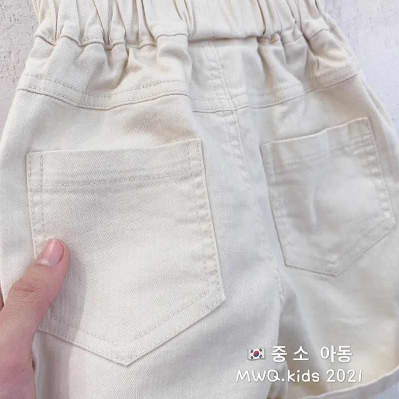 Pojkar Sommar Shorts Koreanska Barnens bekväma fempunktsbyxor Casual Baby 210515