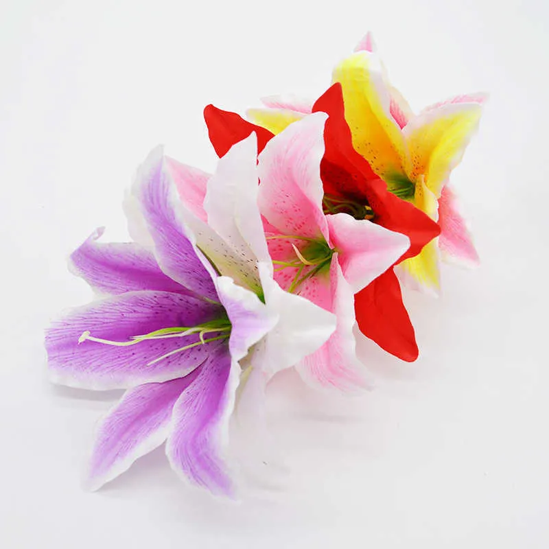 Testa di fiore artificiale di giglio di seta da 18 cm la decorazione di nozze Ghirlanda fai-da-te Fiori finti decorativi Y0630