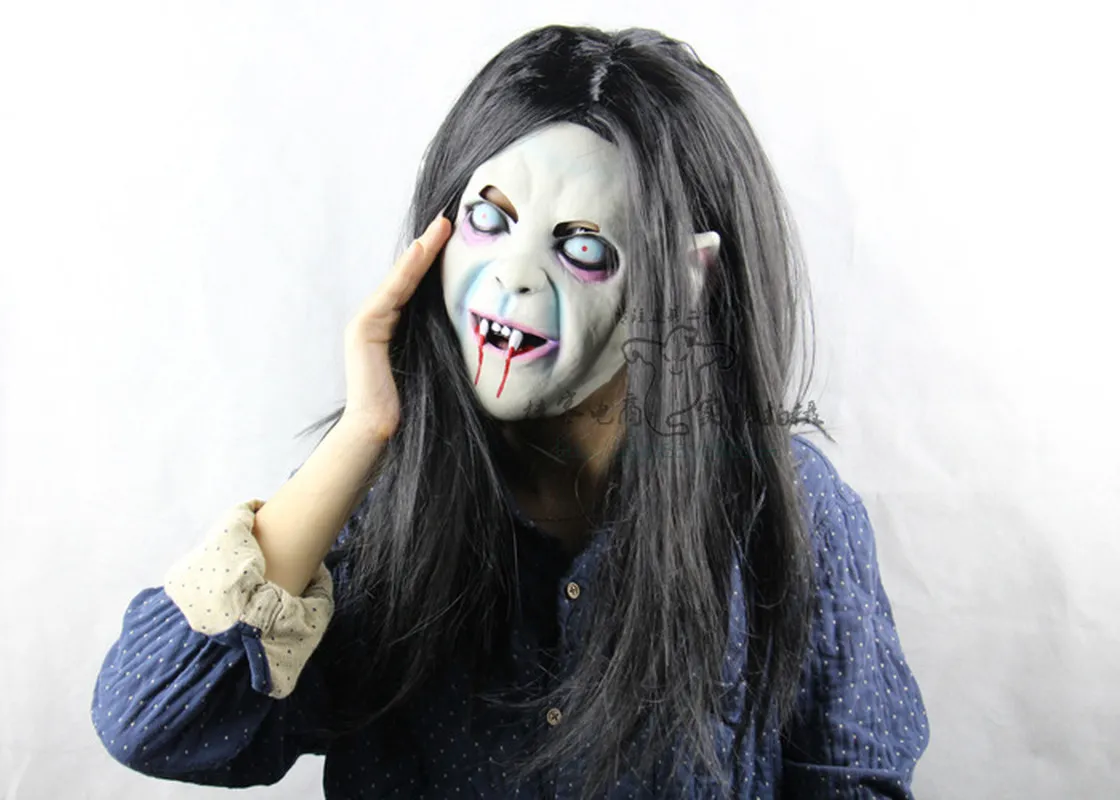 Halloween Party Maski Urgierstwo Sadako Ghost Pennywisetheclown Mask Krwawy Butcher Headgear Dark Knight Joker