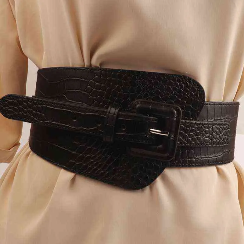 449B tout match dames taille ceinture femmes sangles lumière luxe personnalité grande boucle carrée élasticité ceinture pour femmes manteau G220301