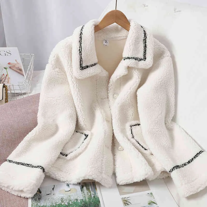 Korobov Korean Chic Outwear Thick Coats Autumn Winter New Vintage Turn-Down Collar Jackets Long Sleeve Fake Fur Pockets Coat 210430