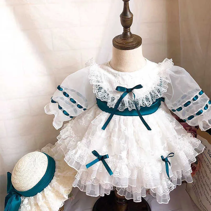 Abiti spagnoli abiti spagnoli Baby Birthday White Dress White Dress Ball Ball Gowns My Daughters Boutique Clothes 210615