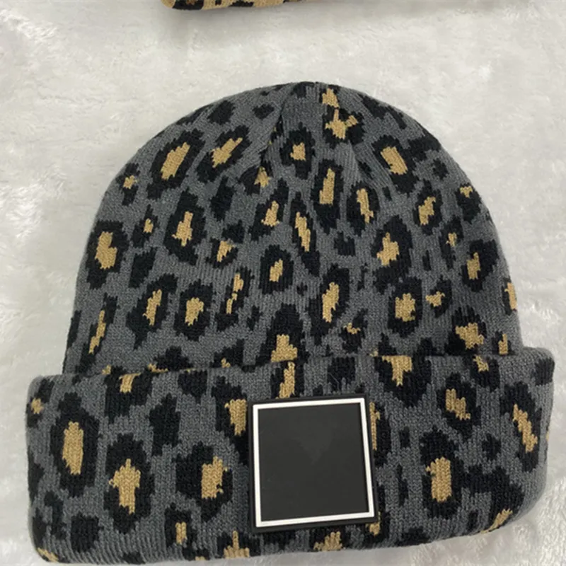 Designer beanie hatt för kvinnor män märke vinter stickade skallies hattar unisex damer varmt motorhuven leopard caps298i